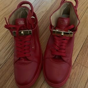 High-top sneakers, stamped logo & signature lock